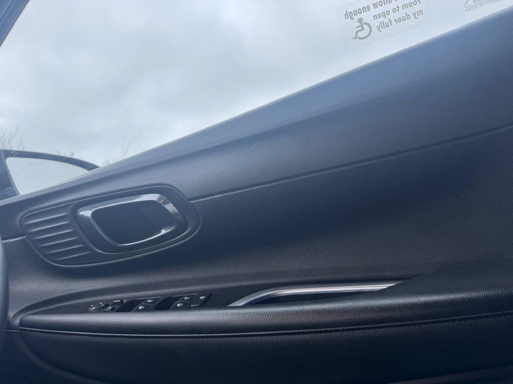 Used Hyundai BAYON 2023 for sale - 77369000: Photo 29