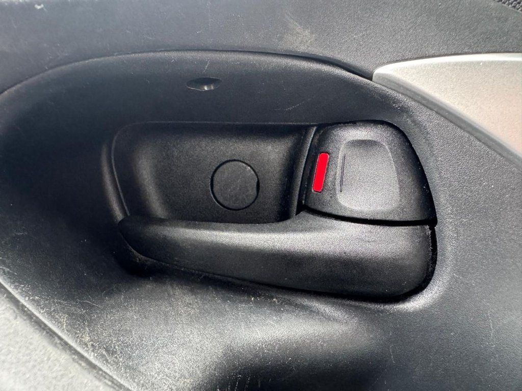 Used Toyota Yaris 2022 for sale - 77551777: Photo 26