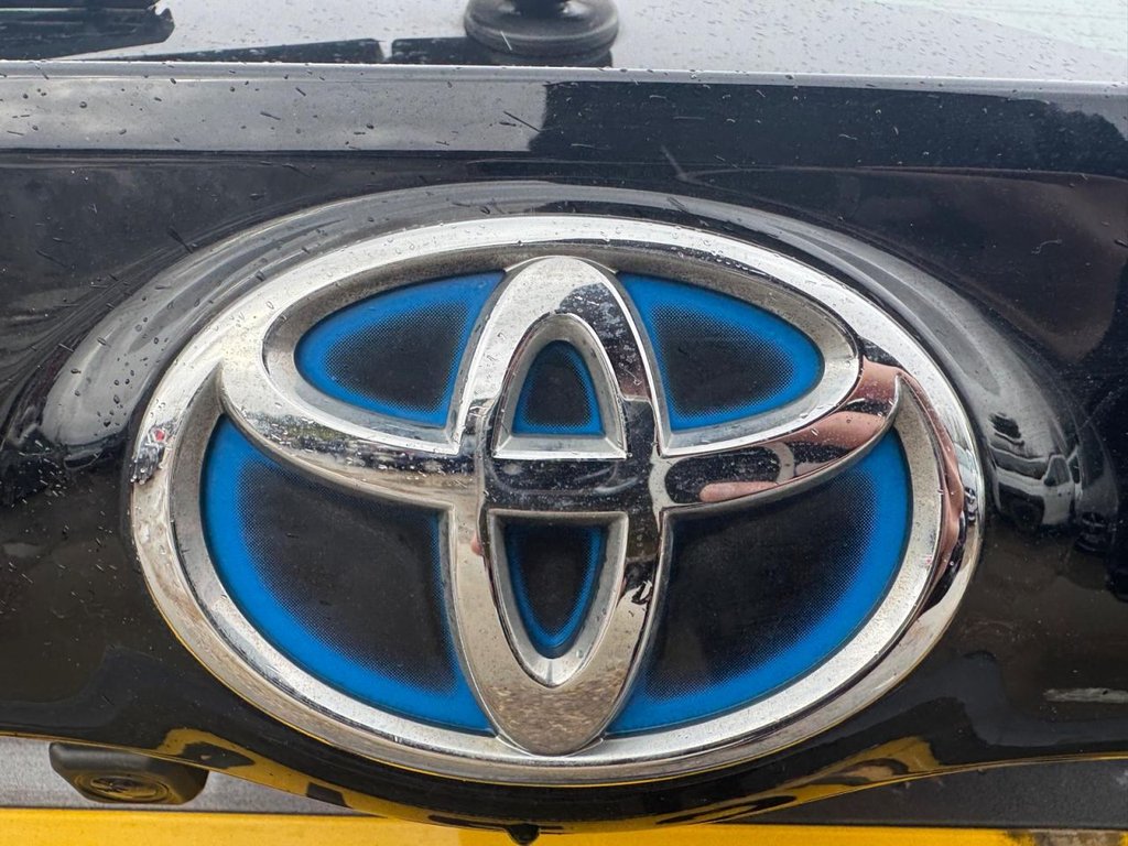 Used Toyota Yaris 2022 for sale - 77551777: Photo 32