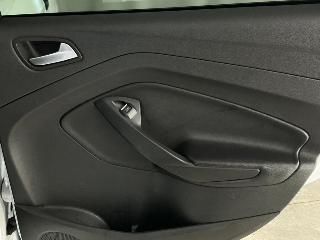 Used Ford Kuga 2019 for sale - 77576077: Photo 18