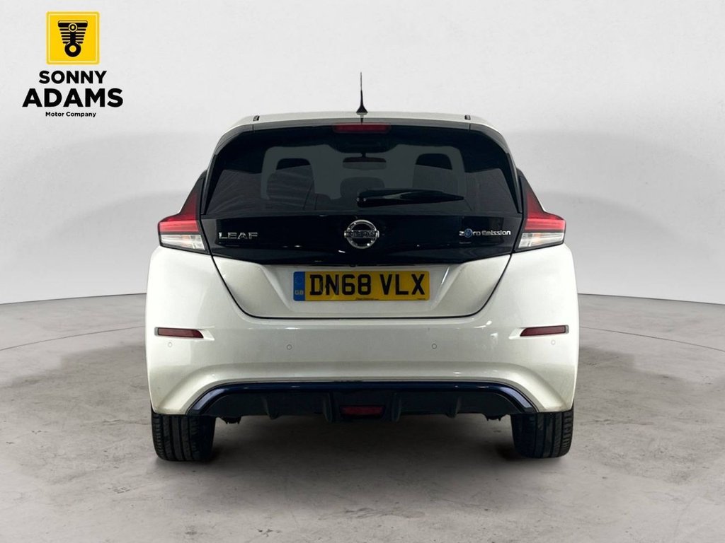 Used Nissan Leaf 2018 for sale - 77673469: Photo 6