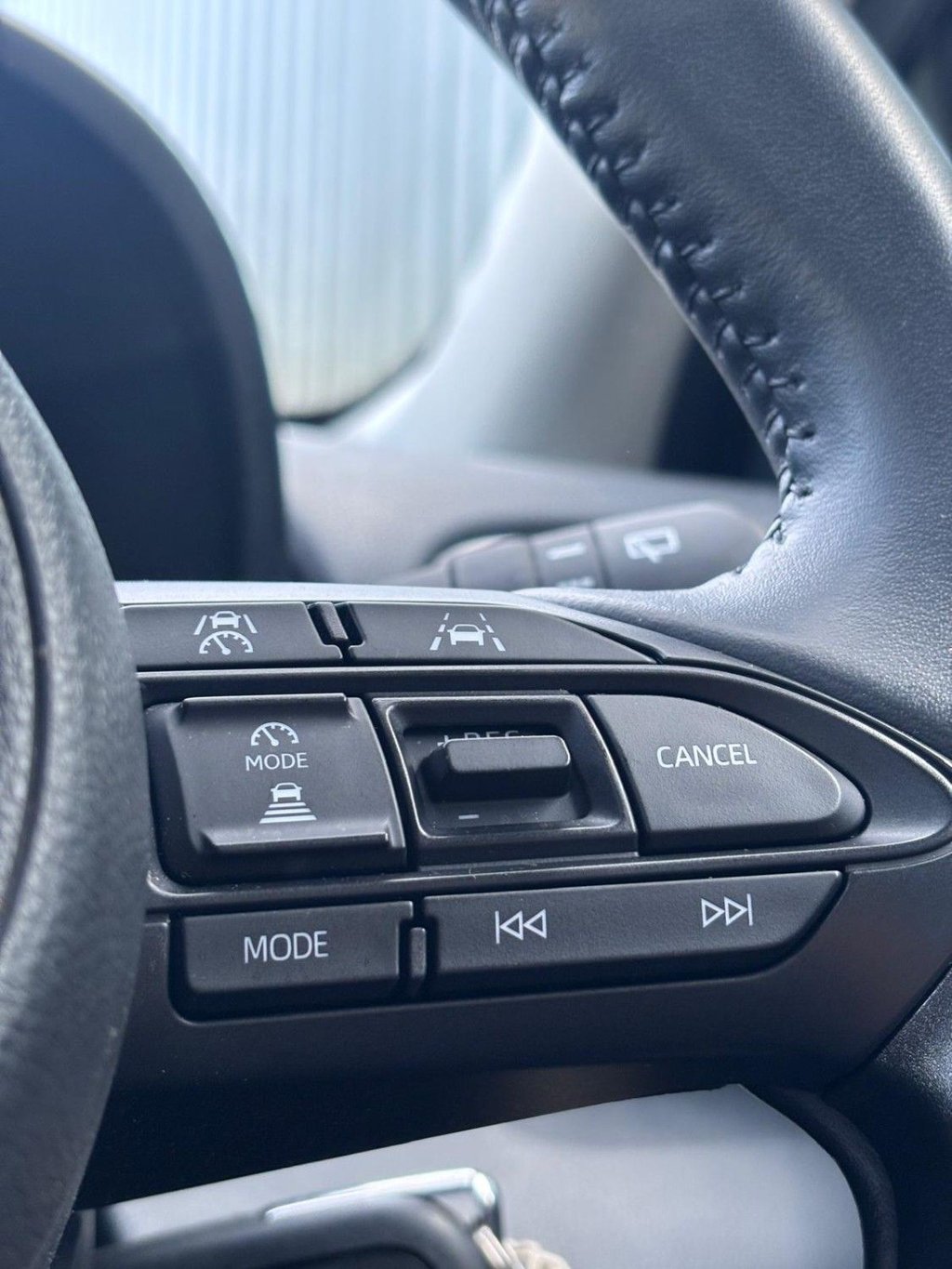 Used Toyota Yaris 2024 for sale - 77369245: Photo 16