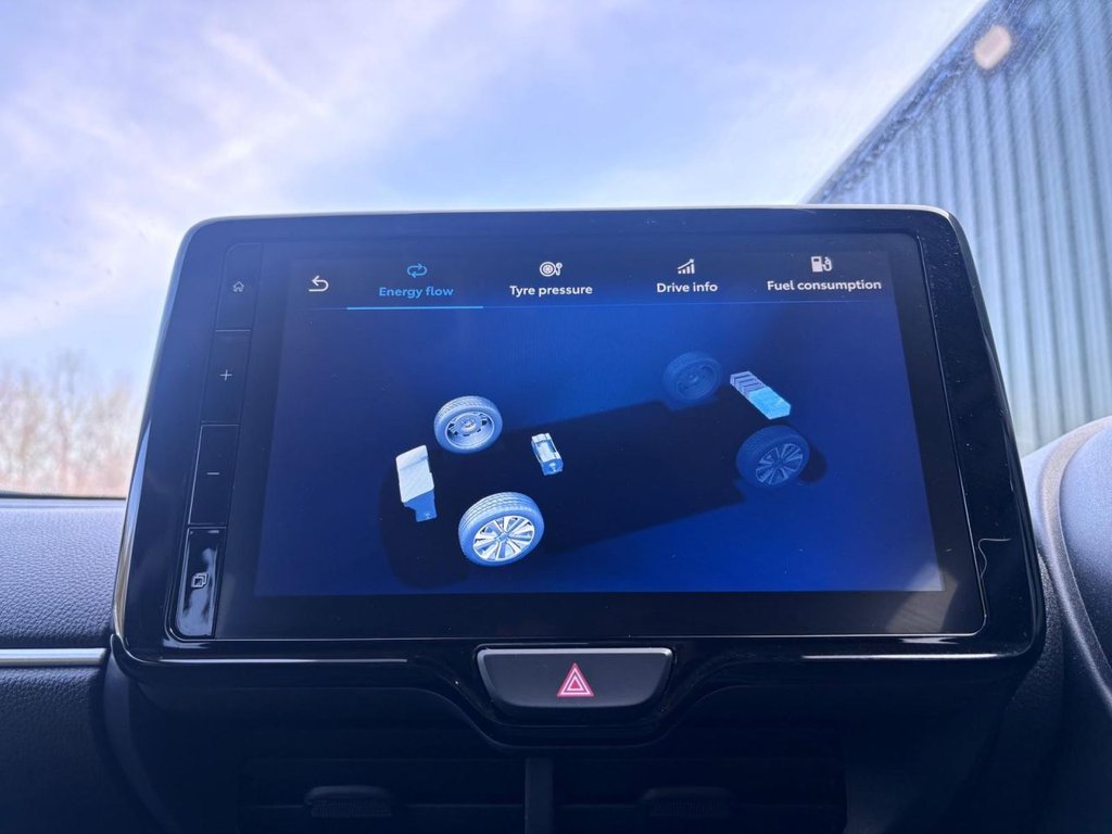 Used Toyota Yaris 2024 for sale - 77369245: Photo 25