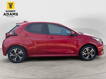 Used Toyota Yaris 2024 for sale - 77369245: Photo