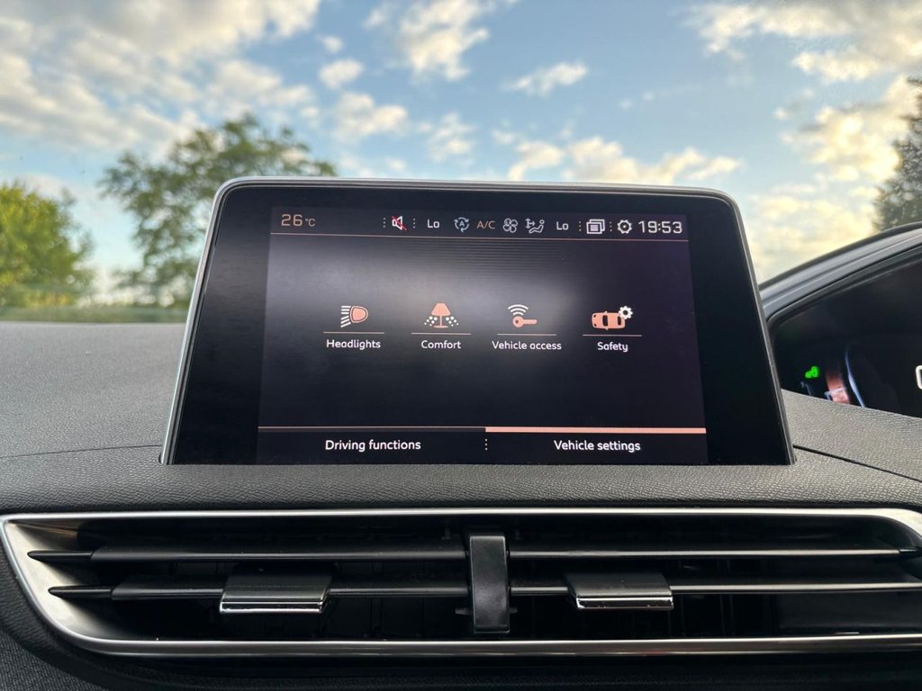 Used Peugeot 3008 2019 for sale - 78082622: Photo 32