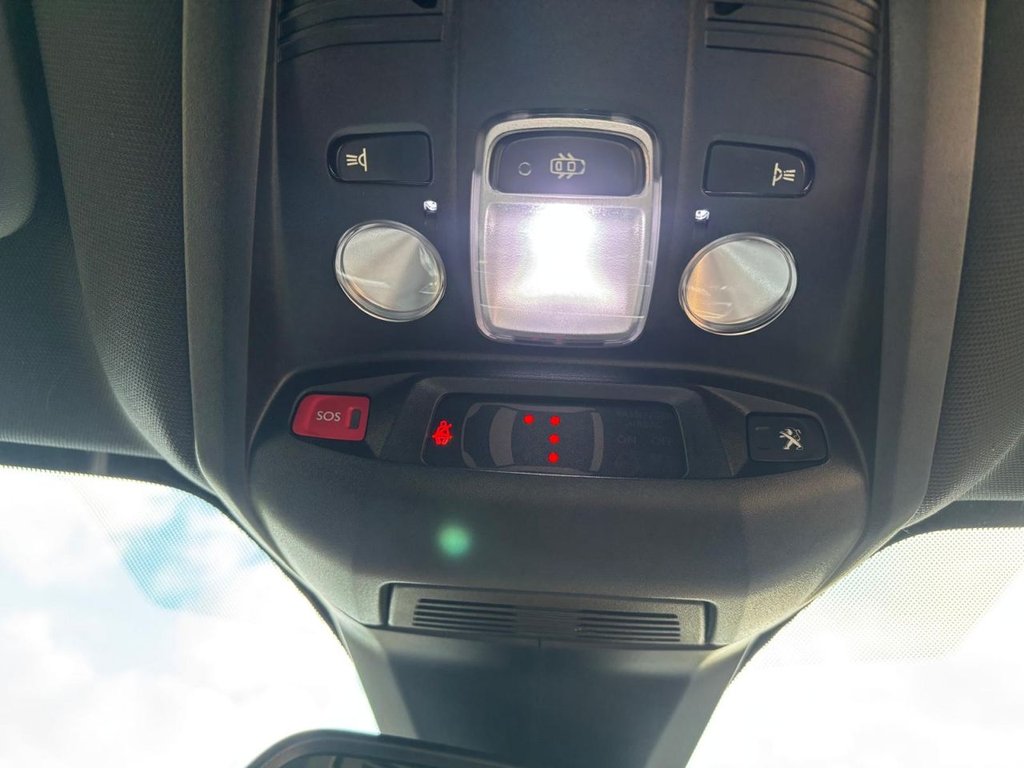 Used Peugeot 3008 2019 for sale - 78082622: Photo 35