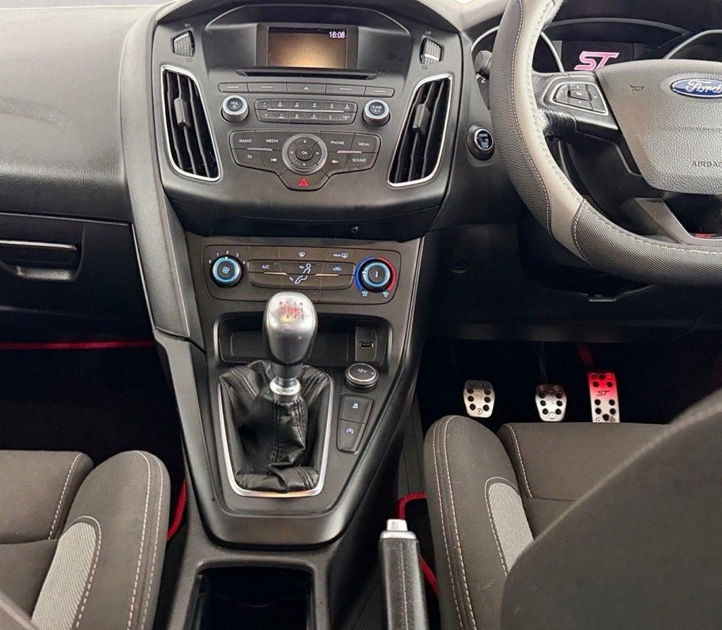 Used Ford Focus 2015 for sale - 77893728: Photo 18