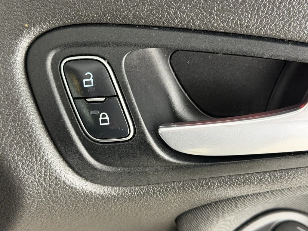 Used Ford Focus 2015 for sale - 77893728: Photo 32