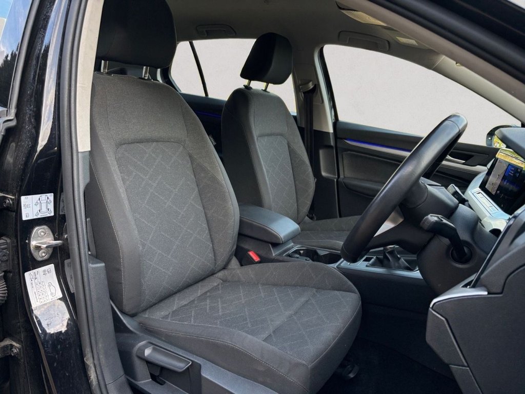Used Volkswagen Golf 2024 for sale - 77470636: Photo 10