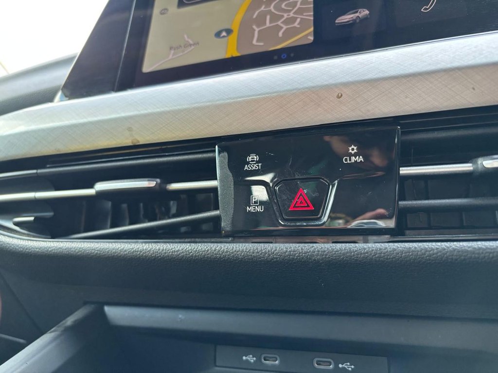 Used Volkswagen Golf 2024 for sale - 77470636: Photo 24