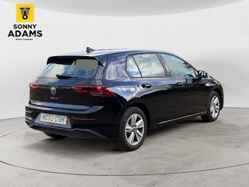 Used Volkswagen Golf 2024 for sale - 77470636: Photo