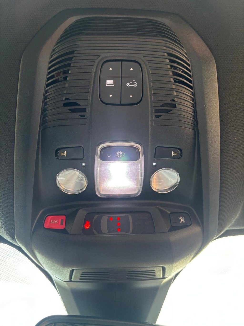 Used Peugeot 3008 2019 for sale - 77583193: Photo 34