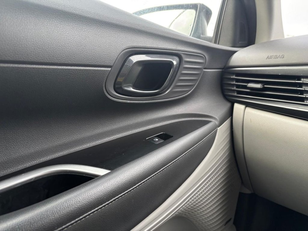 Used Hyundai BAYON 2023 for sale - 77369124: Photo 25