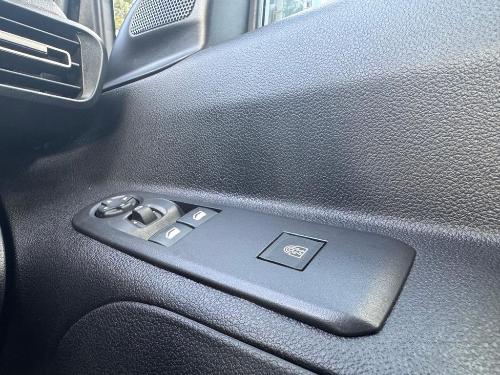 Used Vauxhall Combo Life 2020 for sale - 77401364: Photo 26