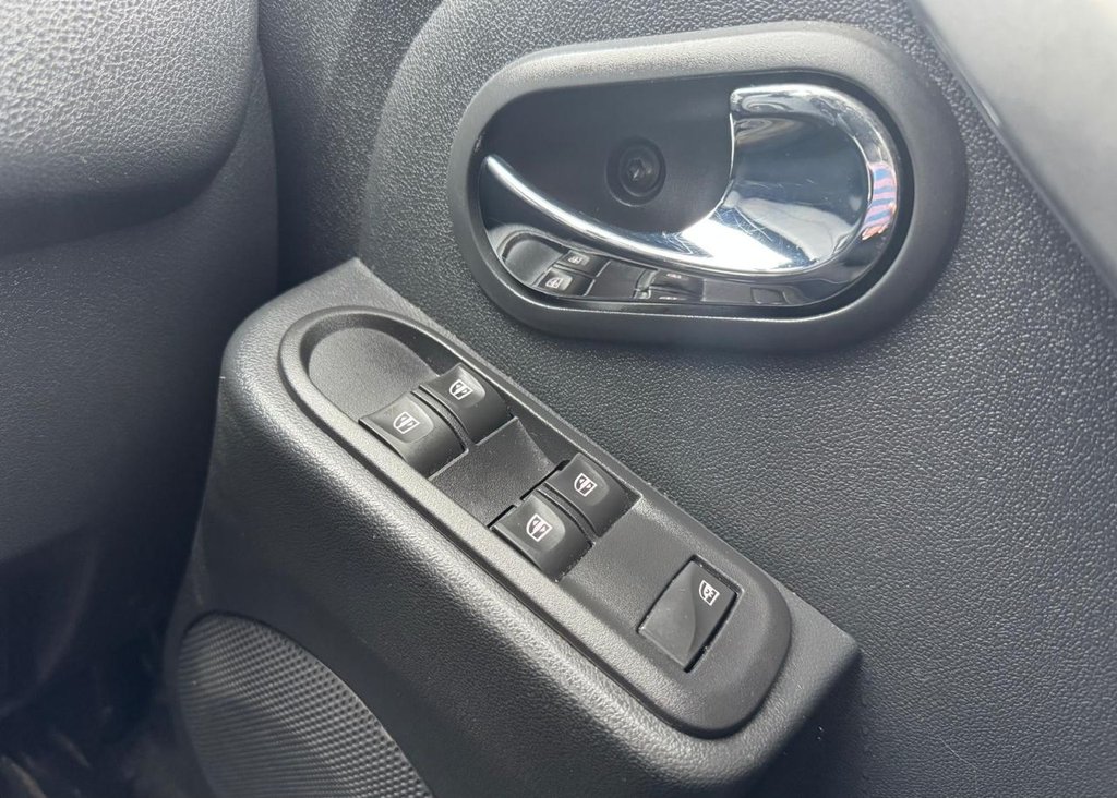 Used Dacia Duster 2016 for sale - 77879916: Photo 28