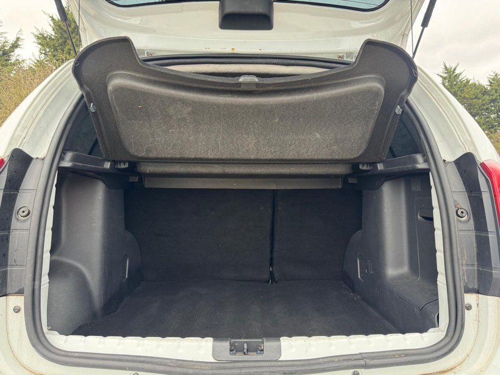 Used Dacia Duster 2016 for sale - 77879916: Photo 31