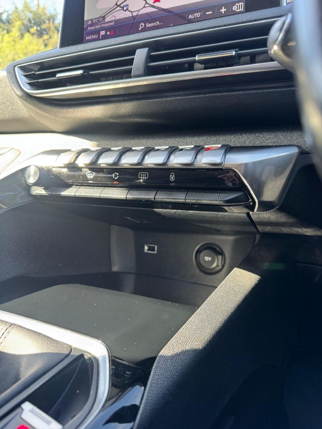 Used Peugeot 3008 2018 for sale - 78158456: Photo 25