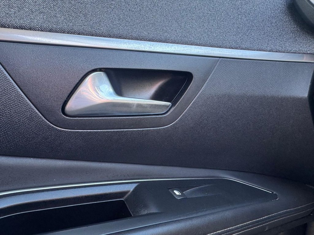 Used Peugeot 3008 2018 for sale - 78158456: Photo 35