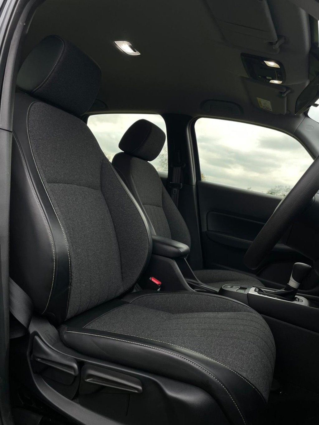 Used Honda Jazz 2022 for sale - 77369143: Photo 37