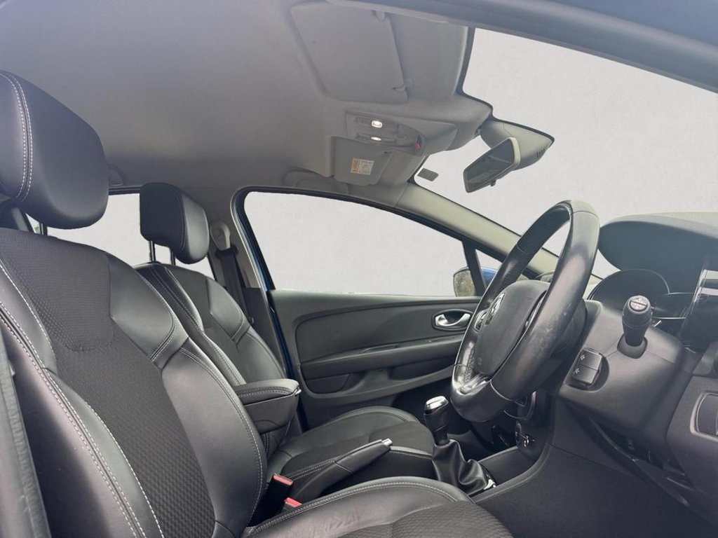 Used Renault Clio 2017 for sale - 77368948: Photo 11