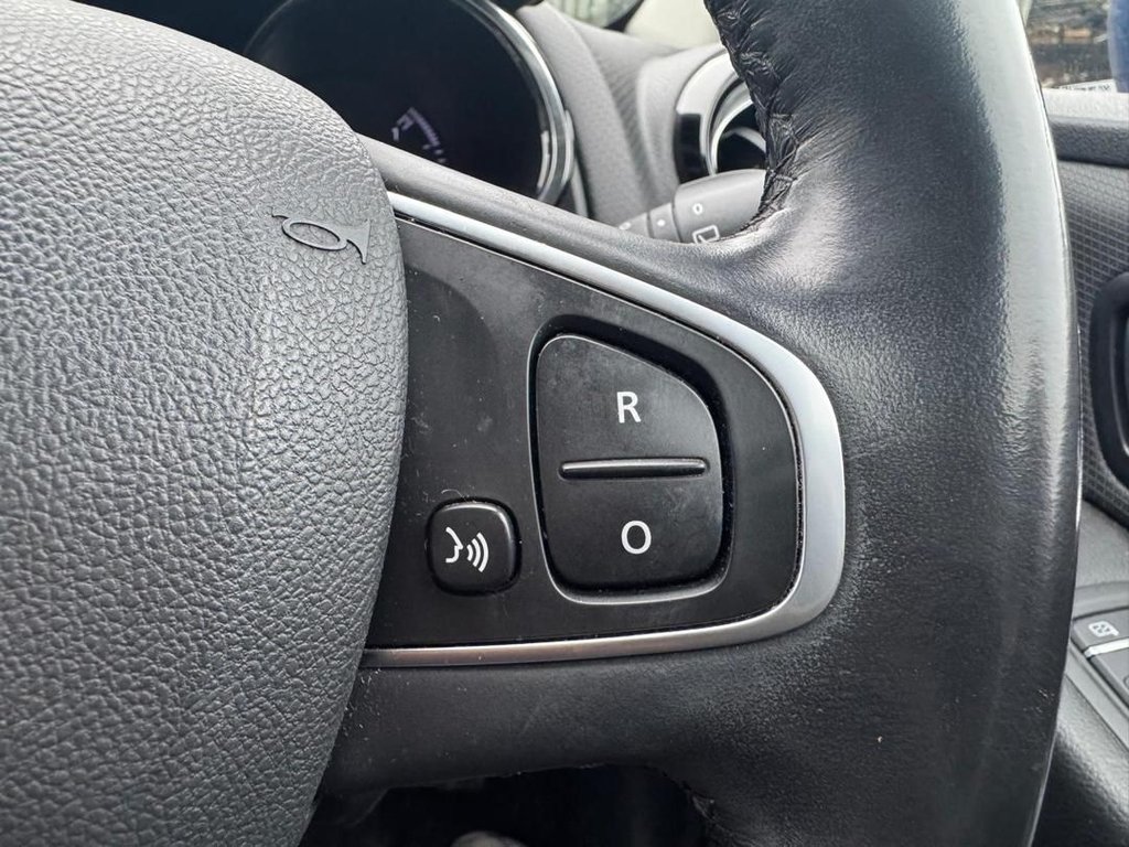 Used Renault Clio 2017 for sale - 77368948: Photo 26