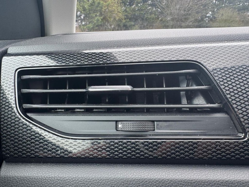 Used Volkswagen Taigo 2022 for sale - 77477258: Photo 31