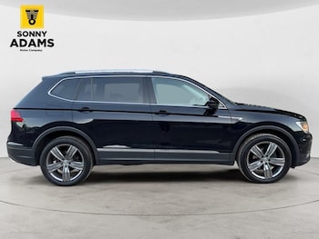 Used Volkswagen Tiguan Allspace 2021 for sale - 79438338: Photo