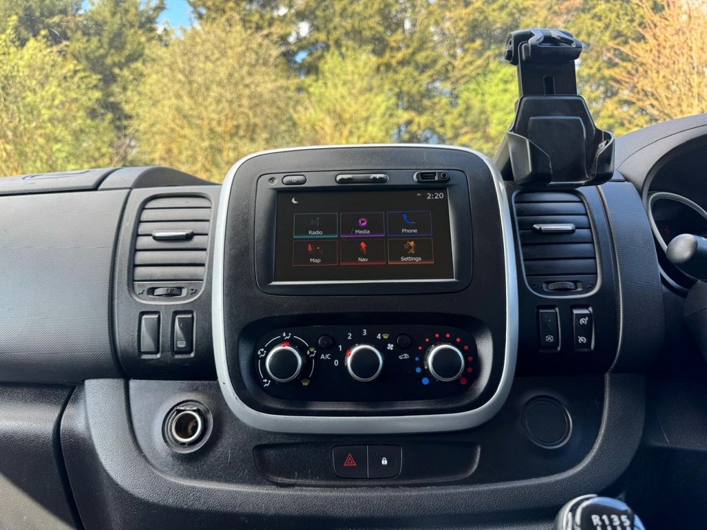 Used Renault Trafic 2020 for sale - 78124280: Photo 32