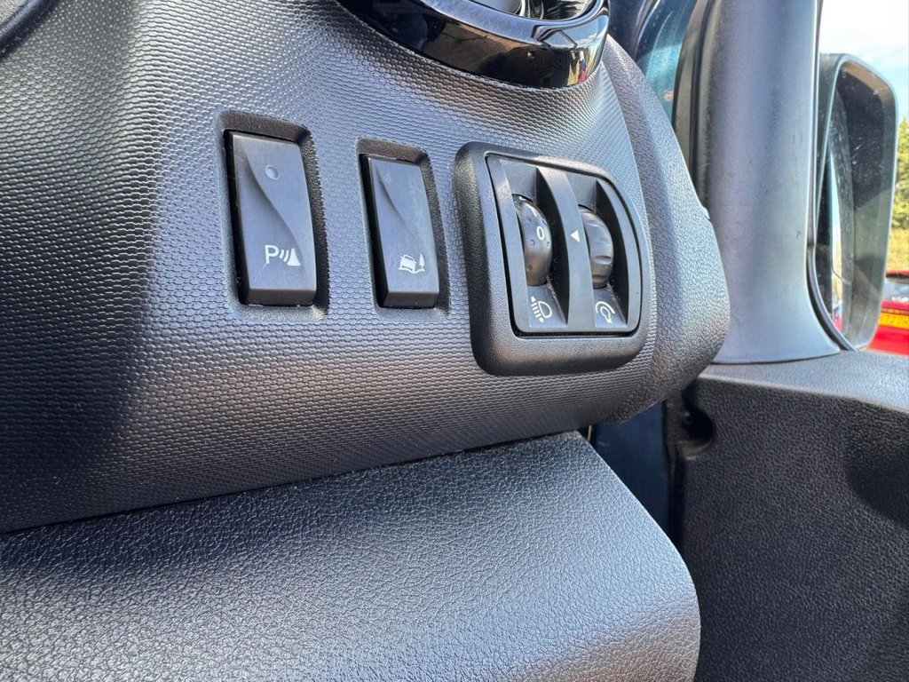 Used Renault Trafic 2020 for sale - 78124280: Photo 33