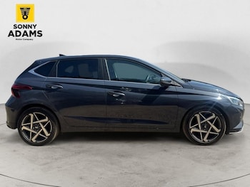 Used Hyundai i20 2024 for sale - 78977762: Photo