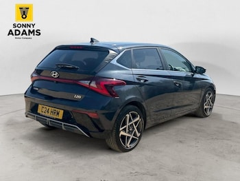 Used Hyundai i20 2024 for sale - 78977762: Photo
