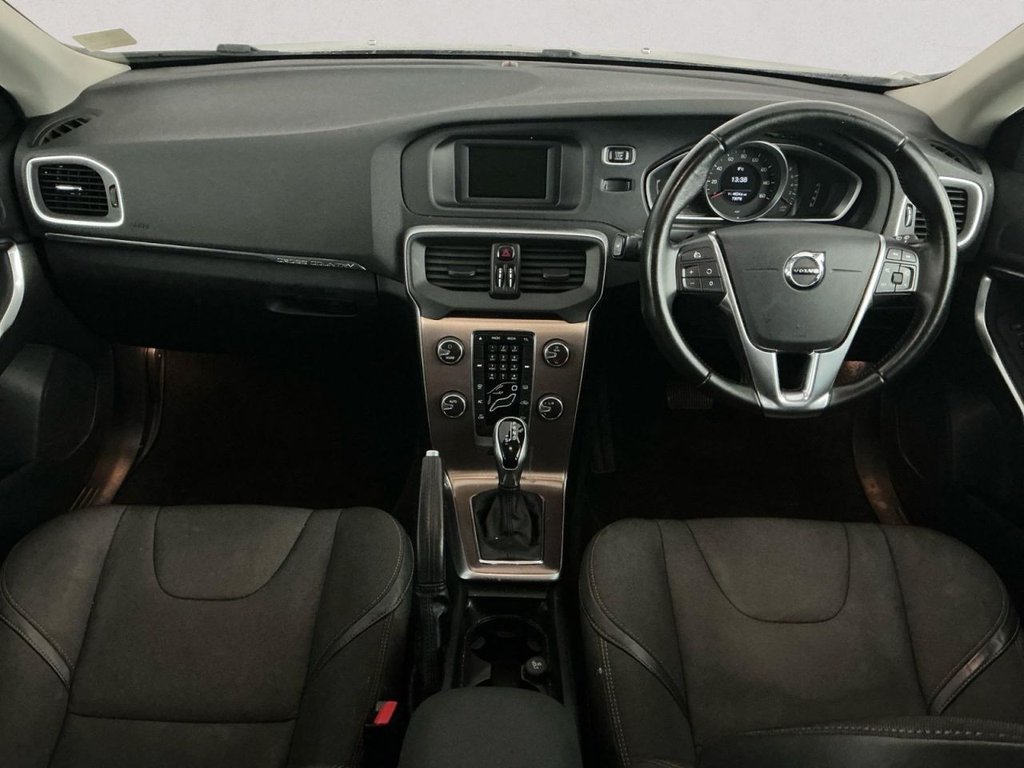 Used Volvo V40 Cross Country 2017 for sale - 77368913: Photo 21