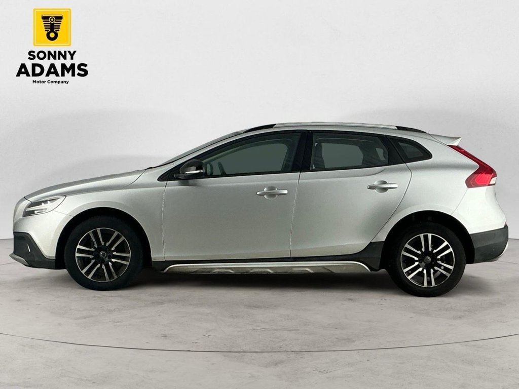 Used Volvo V40 Cross Country 2017 for sale - 77368913: Photo 8