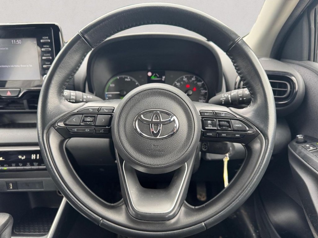 Used Toyota Yaris 2022 for sale - 77786056: Photo 15