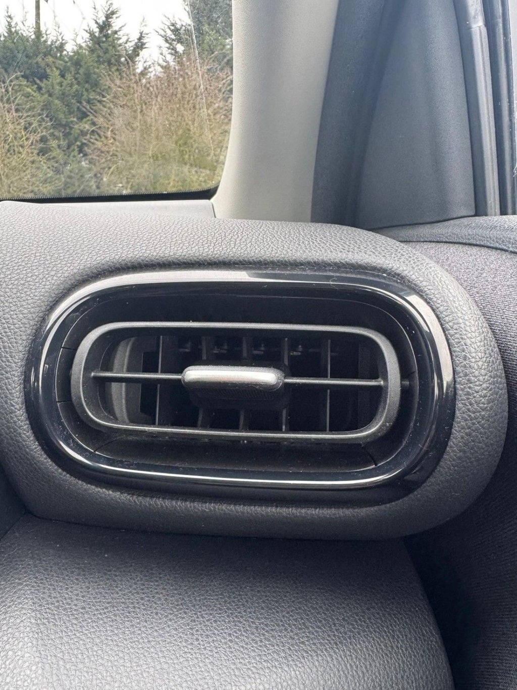 Used Toyota Yaris 2022 for sale - 77786056: Photo 28