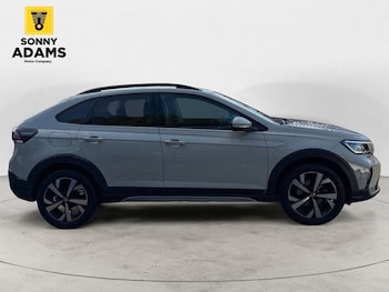 Used Volkswagen Taigo 2024 for sale - 78293419: Photo