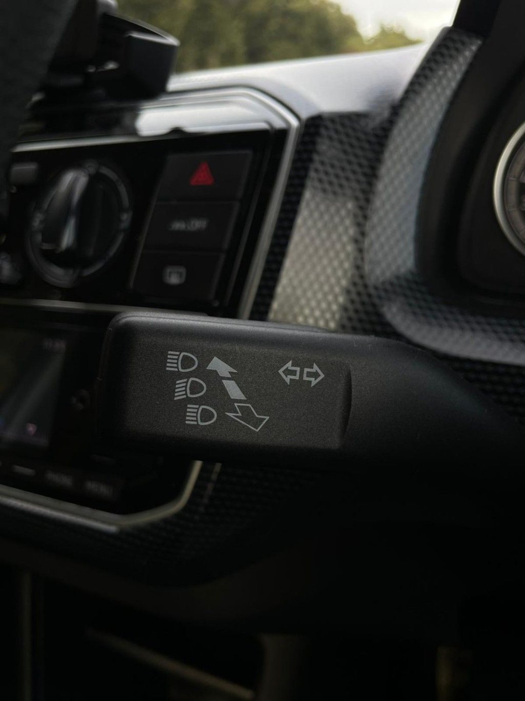 Used Volkswagen up! 2022 for sale - 77369157: Photo 17