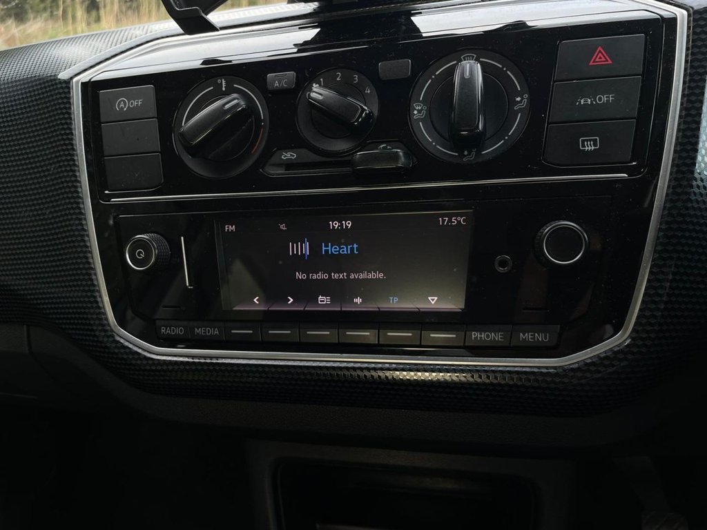 Used Volkswagen up! 2022 for sale - 77369157: Photo 23