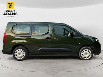 Used Vauxhall Combo Life 2024 for sale - 79470604: Photo