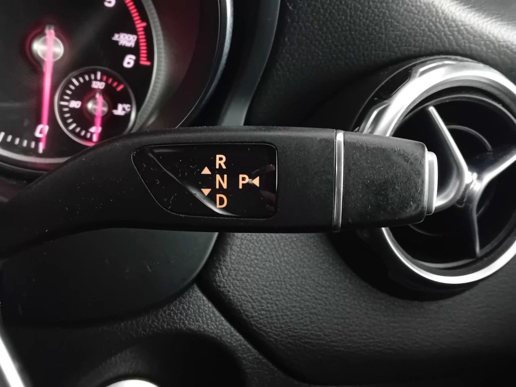 Used Mercedes-Benz GLA 2018 for sale - 77660257: Photo 21