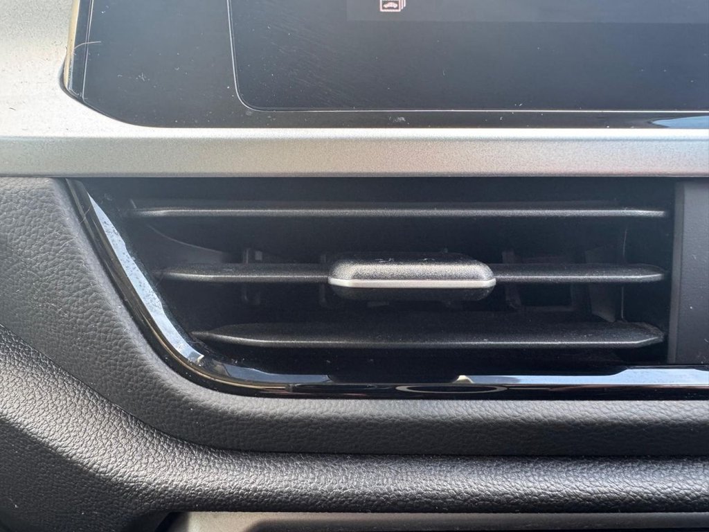 Used Volkswagen T-Roc 2022 for sale - 77369003: Photo 30