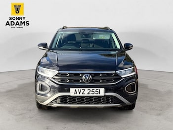 Used Volkswagen T-Roc 2022 for sale - 77369003: Photo