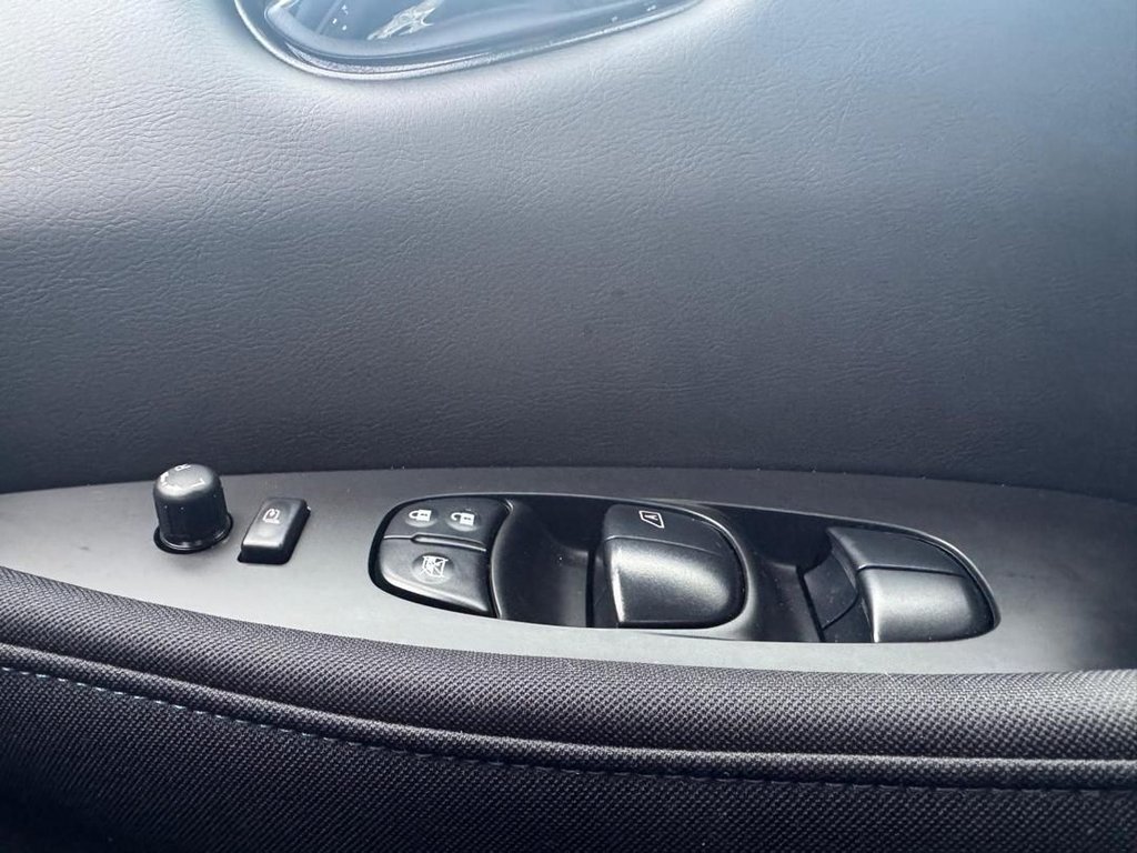 Used Nissan Leaf 2022 for sale - 77369081: Photo 23