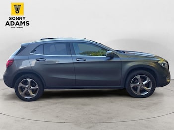 Used Mercedes-Benz GLA 2018 for sale - 78431110: Photo