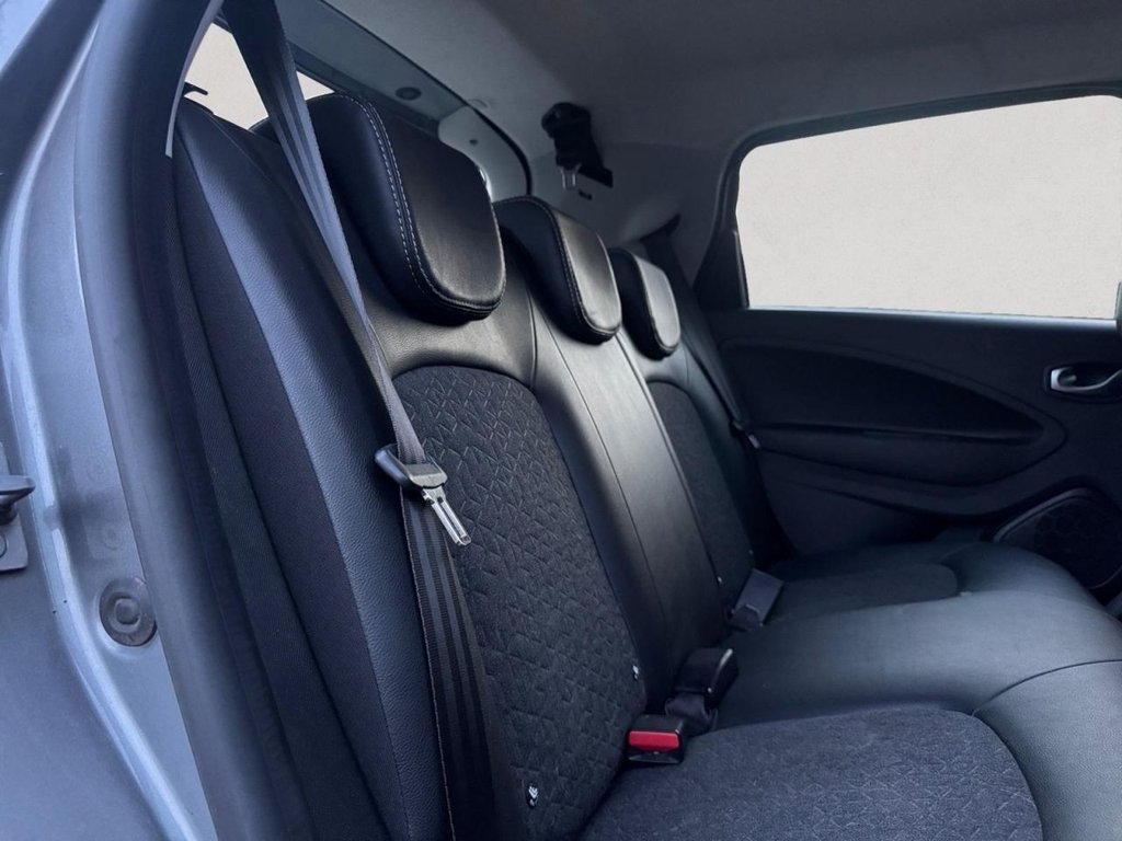 Used Renault Zoe 2023 for sale - 78186669: Photo 34