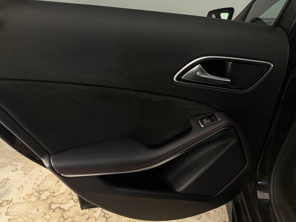 Used Mercedes-Benz A-Class 2016 for sale - 77755351: Photo 15