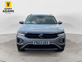 Used Volkswagen T-Roc 2023 for sale - 79245000: Photo
