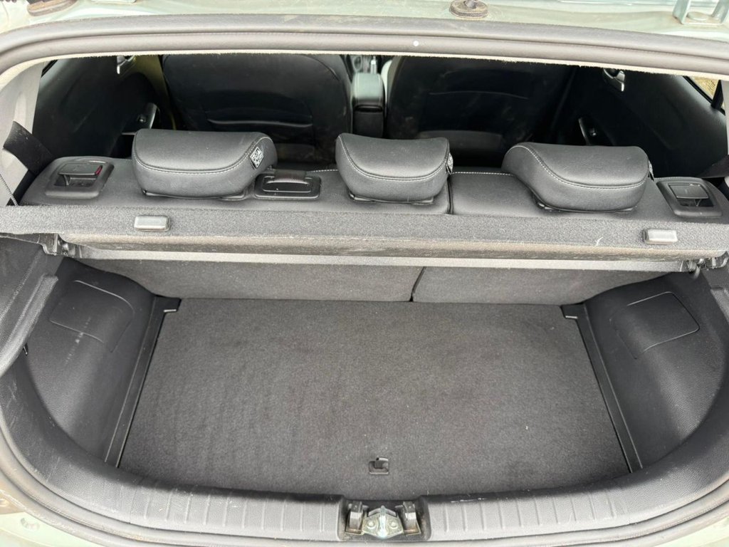 Used Kia Picanto 2024 for sale - 78102813: Photo 28