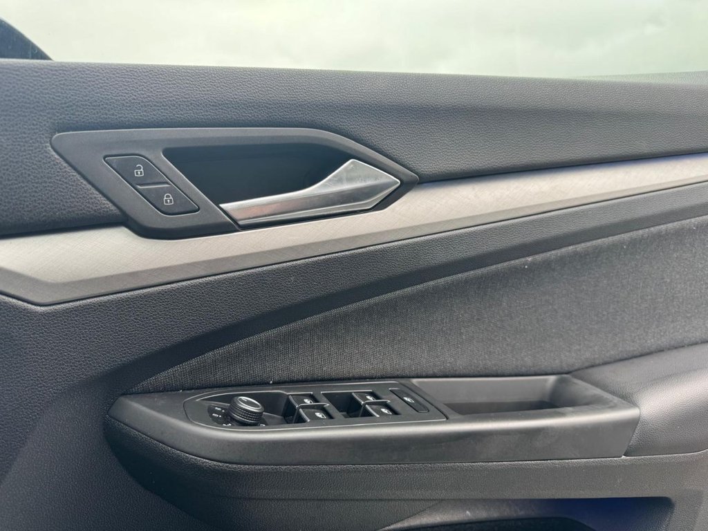 Used Volkswagen Golf 2023 for sale - 77706137: Photo 20