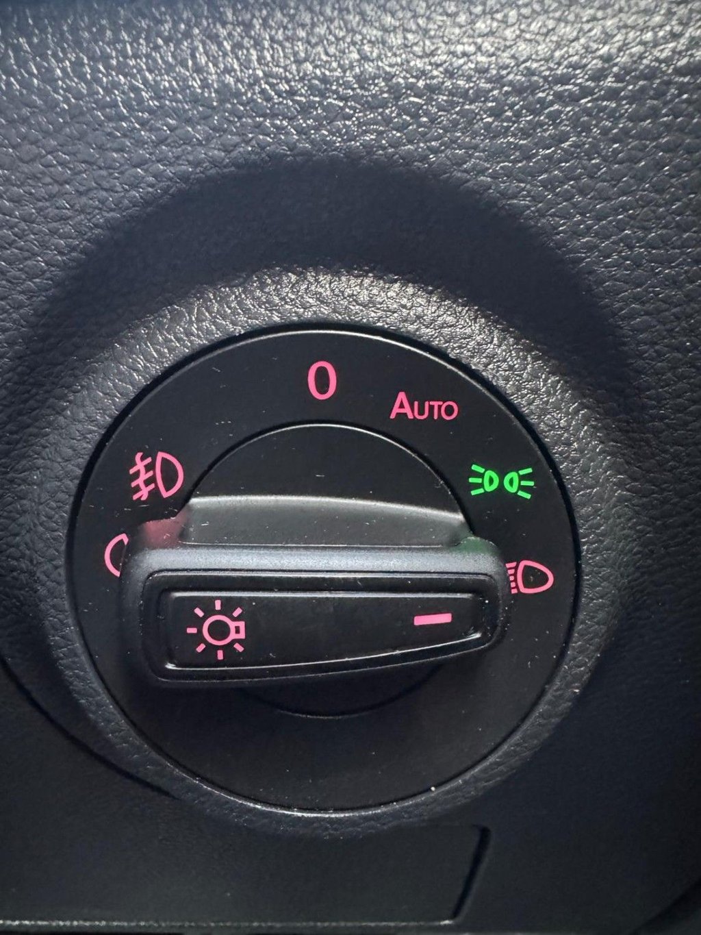 Used SEAT Arona 2023 for sale - 77401365: Photo 30